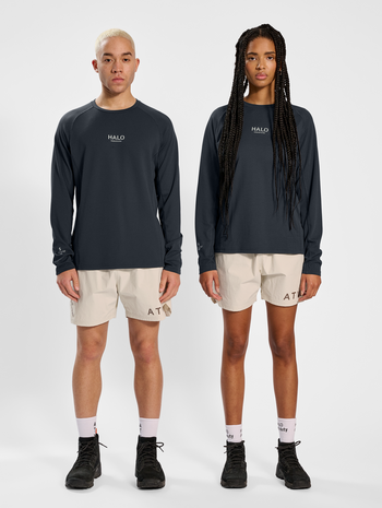 HALO SORONA TRAINING T-SHIRT L/S, EBONY, model