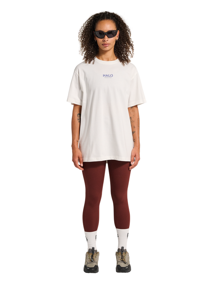 HALO GRAPHIC T-SHIRT, MARSHMALLOW, model