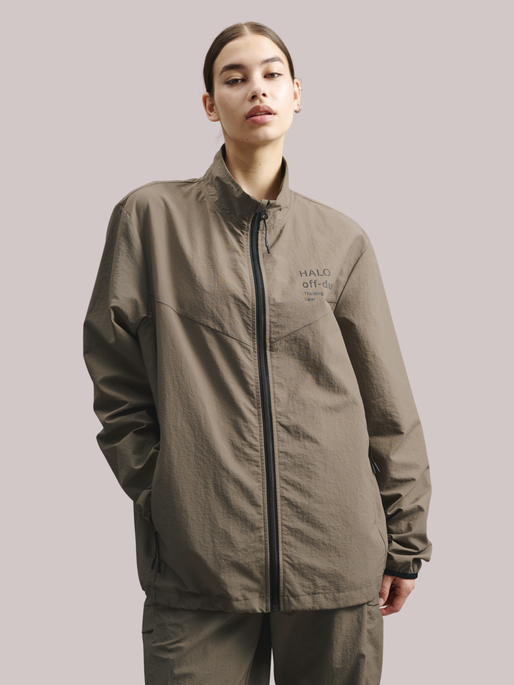 HALO OFF DUTY  JACKET, MOREL, model