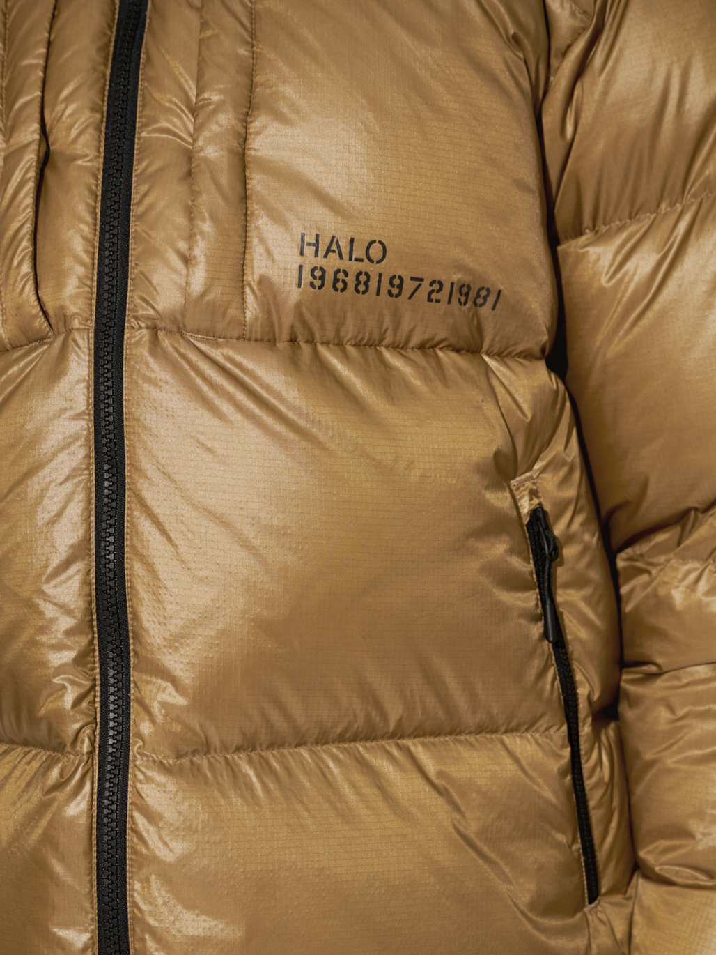 HALO TROOPER DOWN  JACKET, KANGAROO, model
