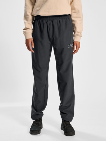 HALO TECH PANTS, EBONY, model
