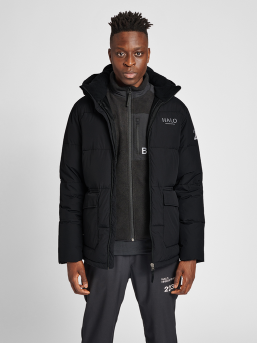 HALO DOWN PUFFER, BLACK, model
