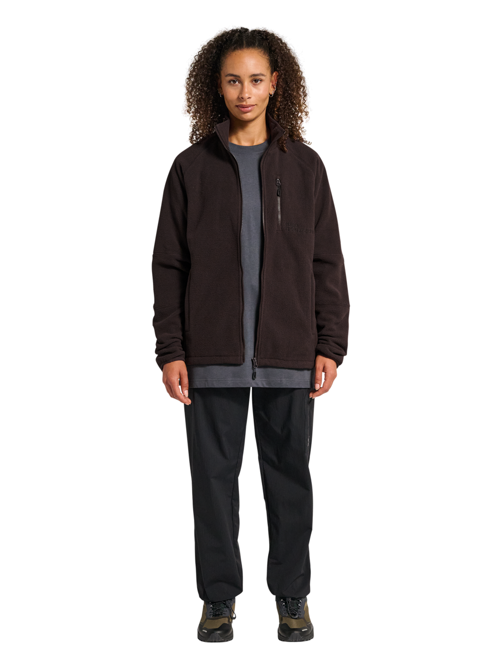 HALO WINDPROOF TEDDYFLEECE JACKET, CHOCOLATE TORTE, model