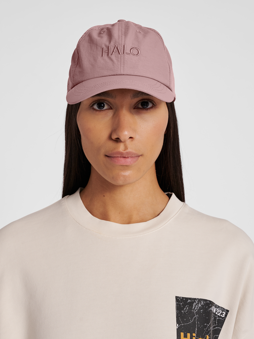 HALO RIBSTOP CAP, TWILIGHT MAUVE, model