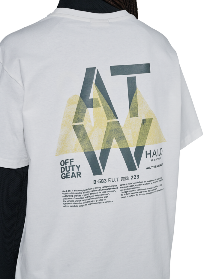 HALO GRAPHIC T-SHIRT 04, MARSHMALLOW, model