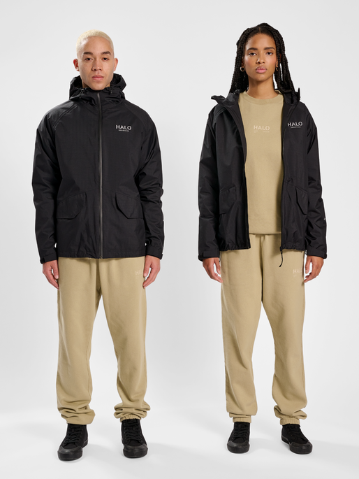HALO SHELL JACKET, BLACK, model