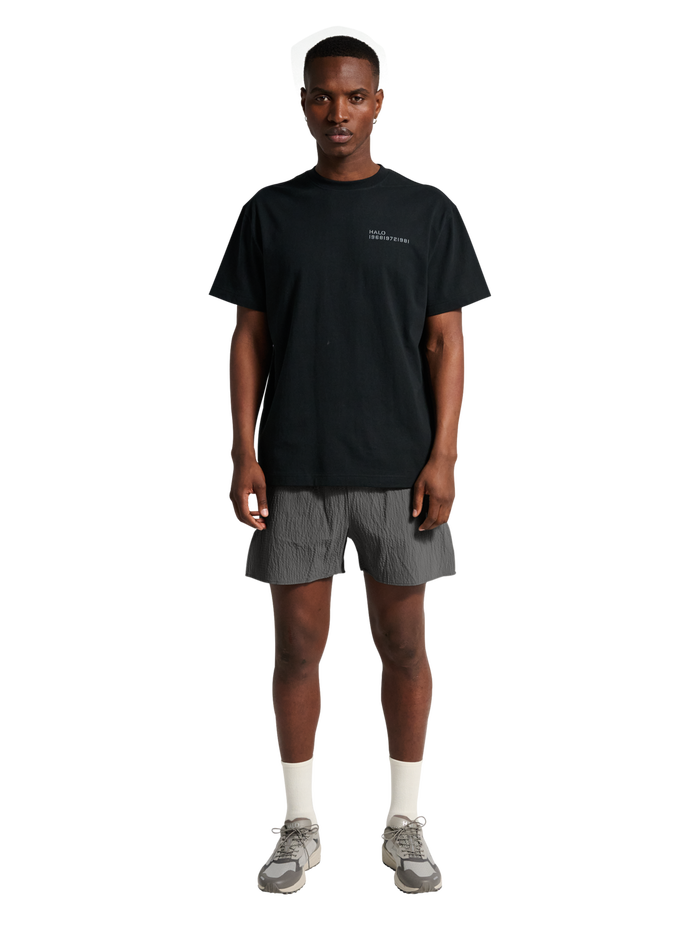 HALO WAFFLE TECH SHORTS, GUNMETAL, model