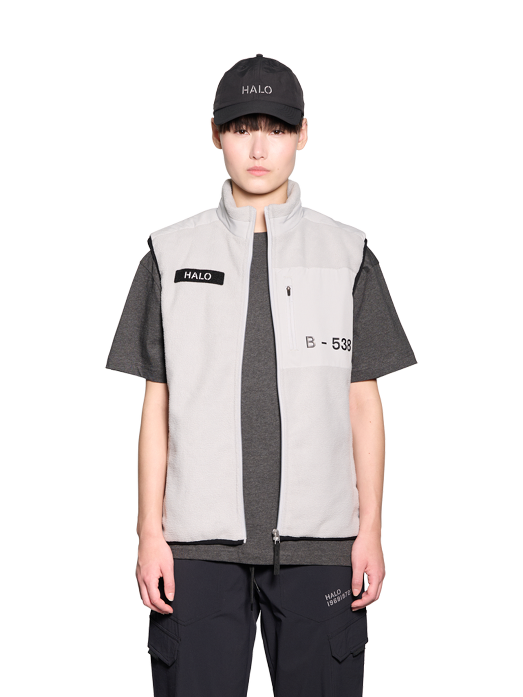 HALO TEDDY FLEECE VEST, HARBOR MIST, model