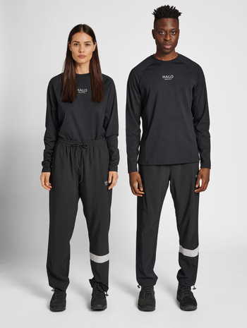 HALO TRAINING PANTS, BLACK, model