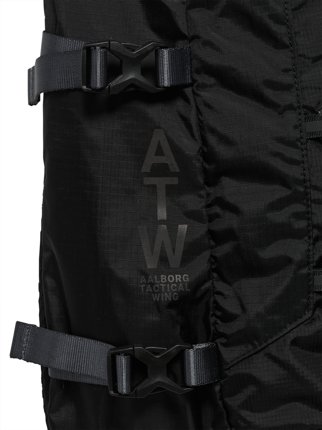 HALO UTILITY CROSSBODY BAG, BLACK, packshot