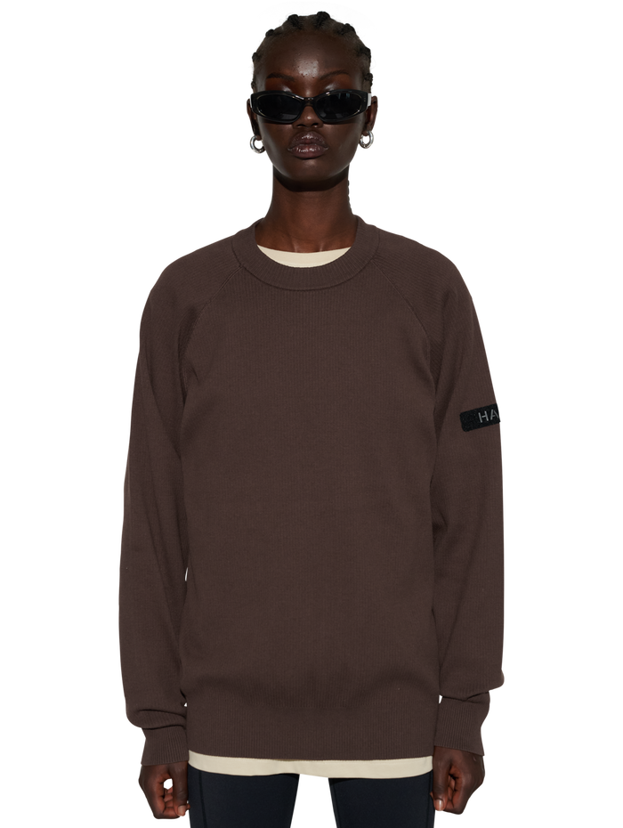 HALO INFANTRY CREWNECK, BRACKEN, model