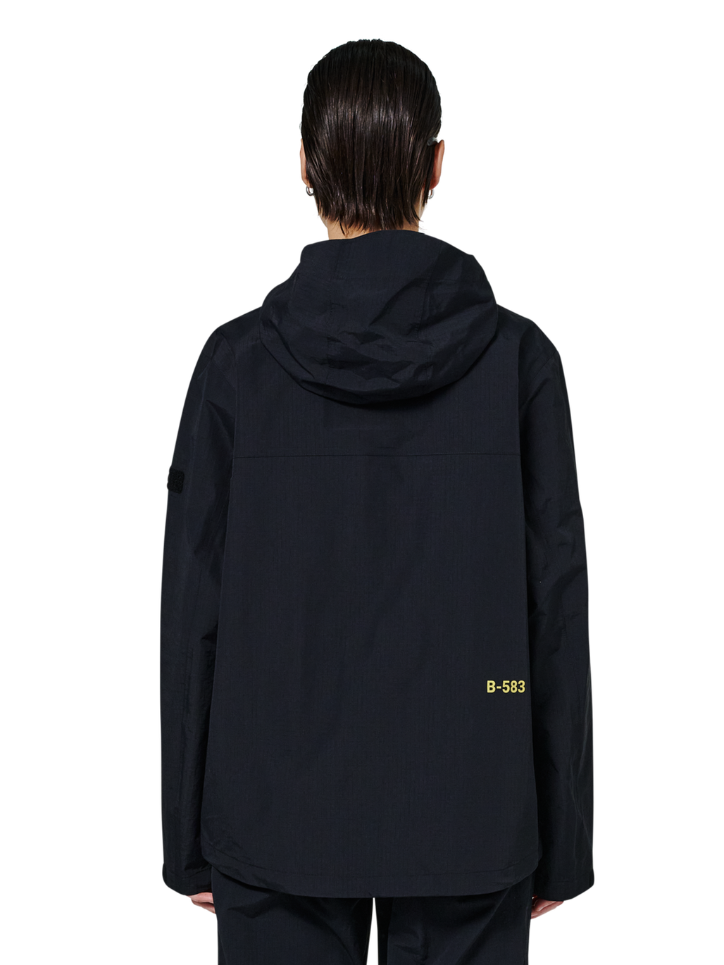 HALO ASSET JACKET, BLACK, model