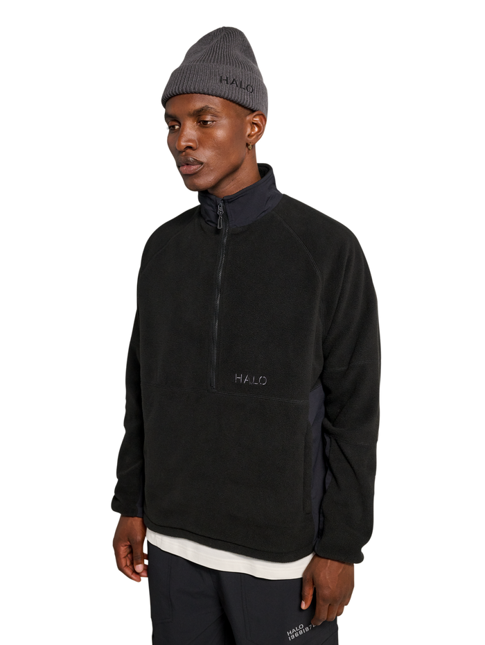 HALO TEDDYFLEECE PULLOVER, BLACK, model