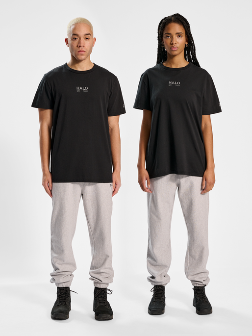HALO COTTON T-SHIRT, BLACK, model