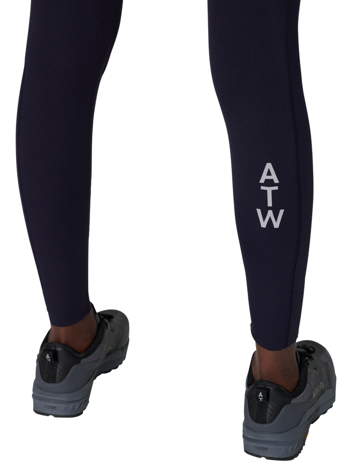 HALO WOMEN TRAINING TIGHTS, DEEP WELL/DEEP WELL, model