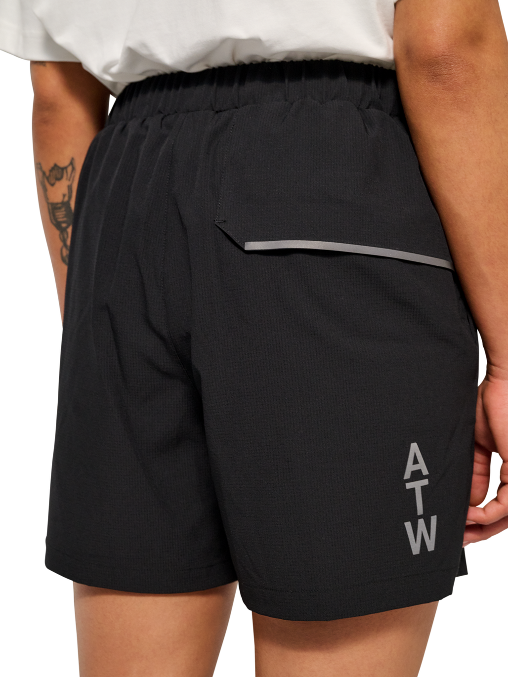 HALO 2IN1 TECH SHORT, BLACK, model