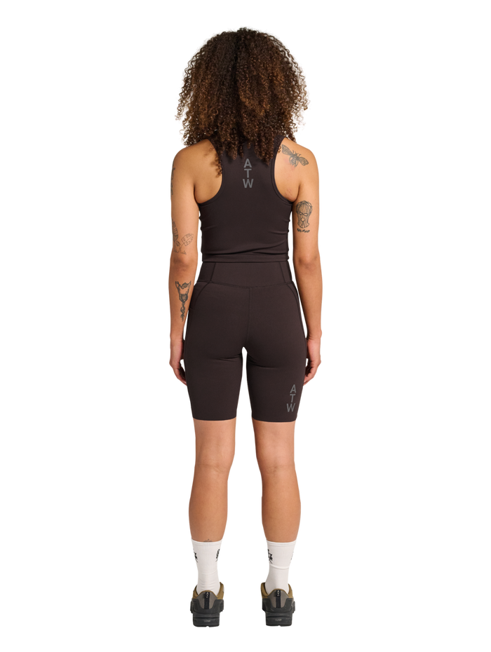 HALO WOMEN TRAINING SPRINTERS, CHOCOLATE TORTE, model
