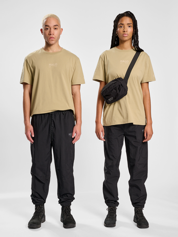 HALO COMBAT PANTS, BLACK, model