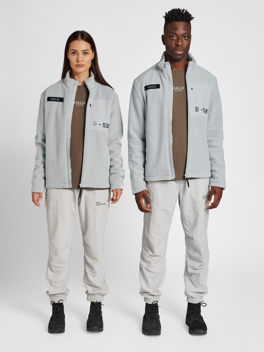 HALO TEDDY FLEECE JACKET, HARBOR MIST, model