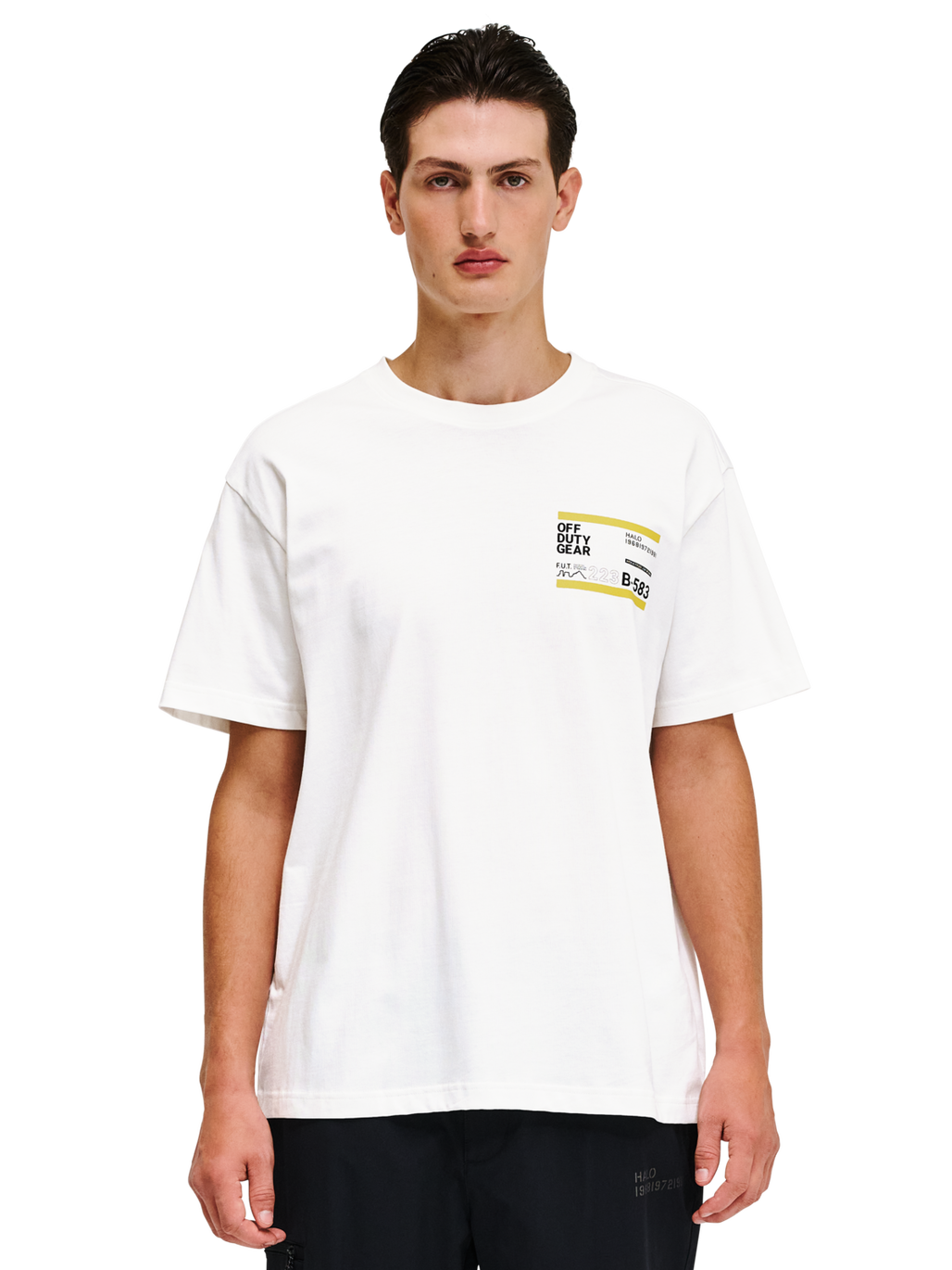 HALO GRAPHIC T-SHIRT 07, MARSHMALLOW, model