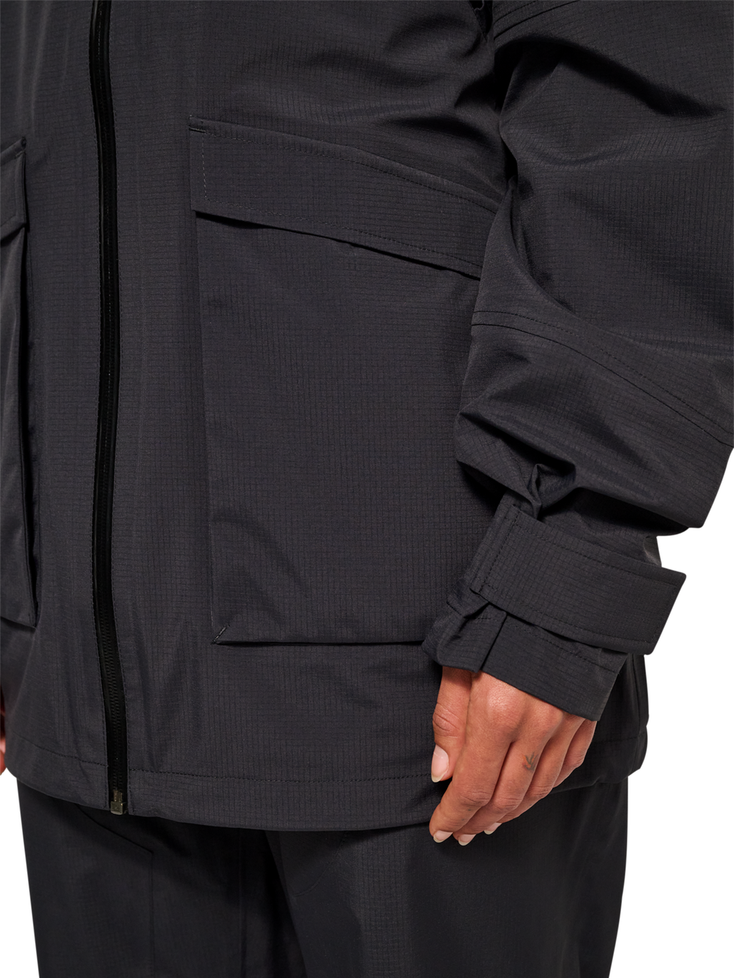 HALO GHOST SHELL JACKET, BLACK, model