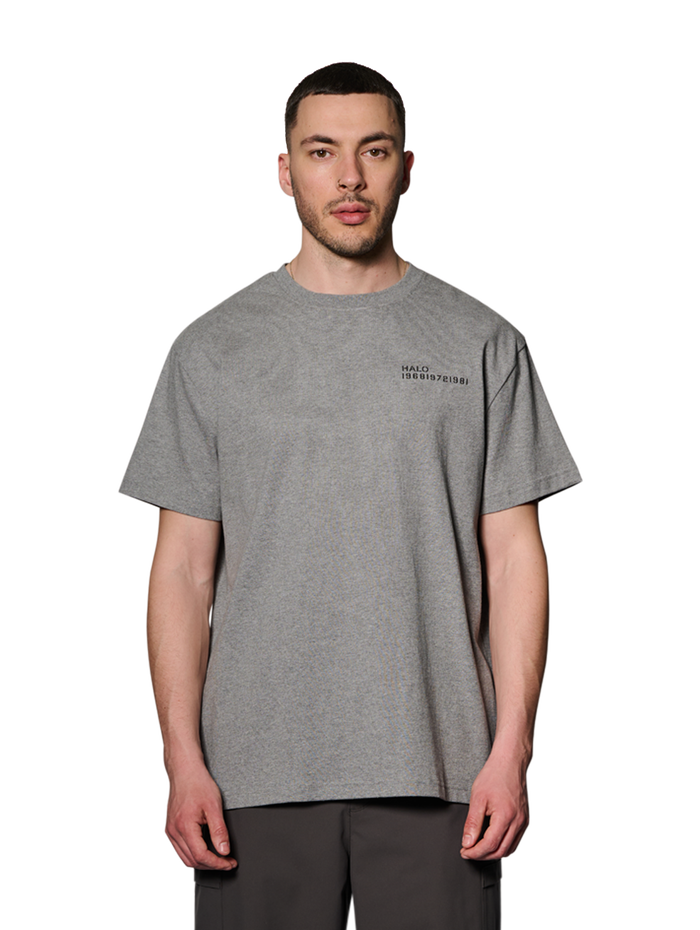 HALO ESSENTIAL T-SHIRT, GREY MELANGE, model