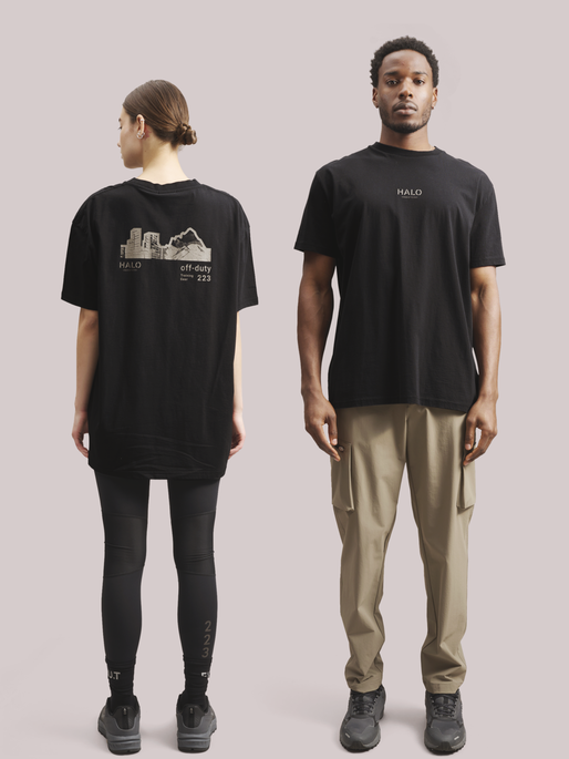 HALO OFF DUTY T-SHIRT, BLACK, model