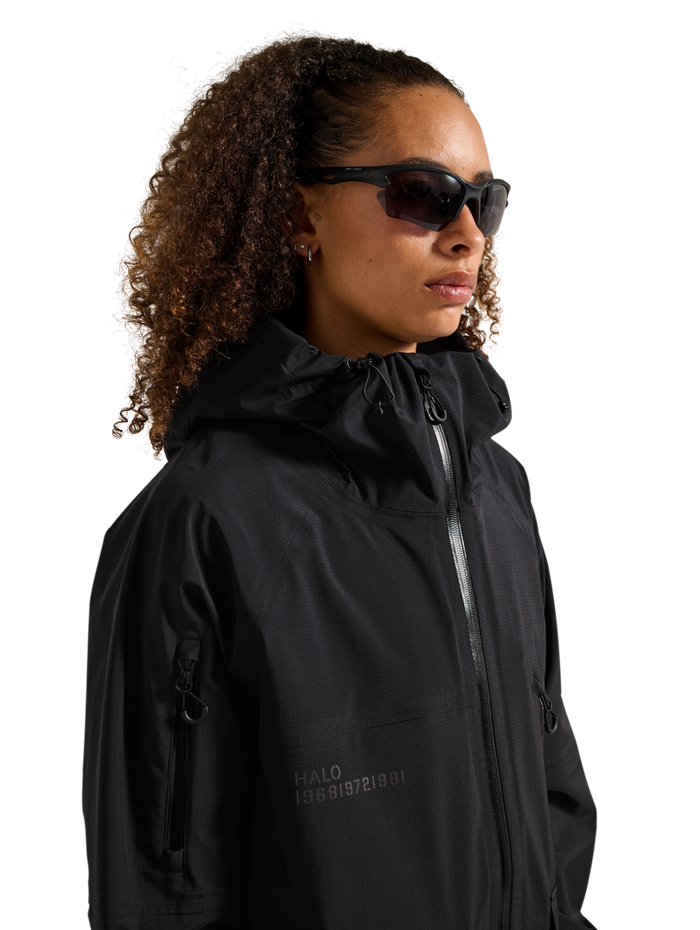 HALO GHOST SHELL JACKET, BLACK, model