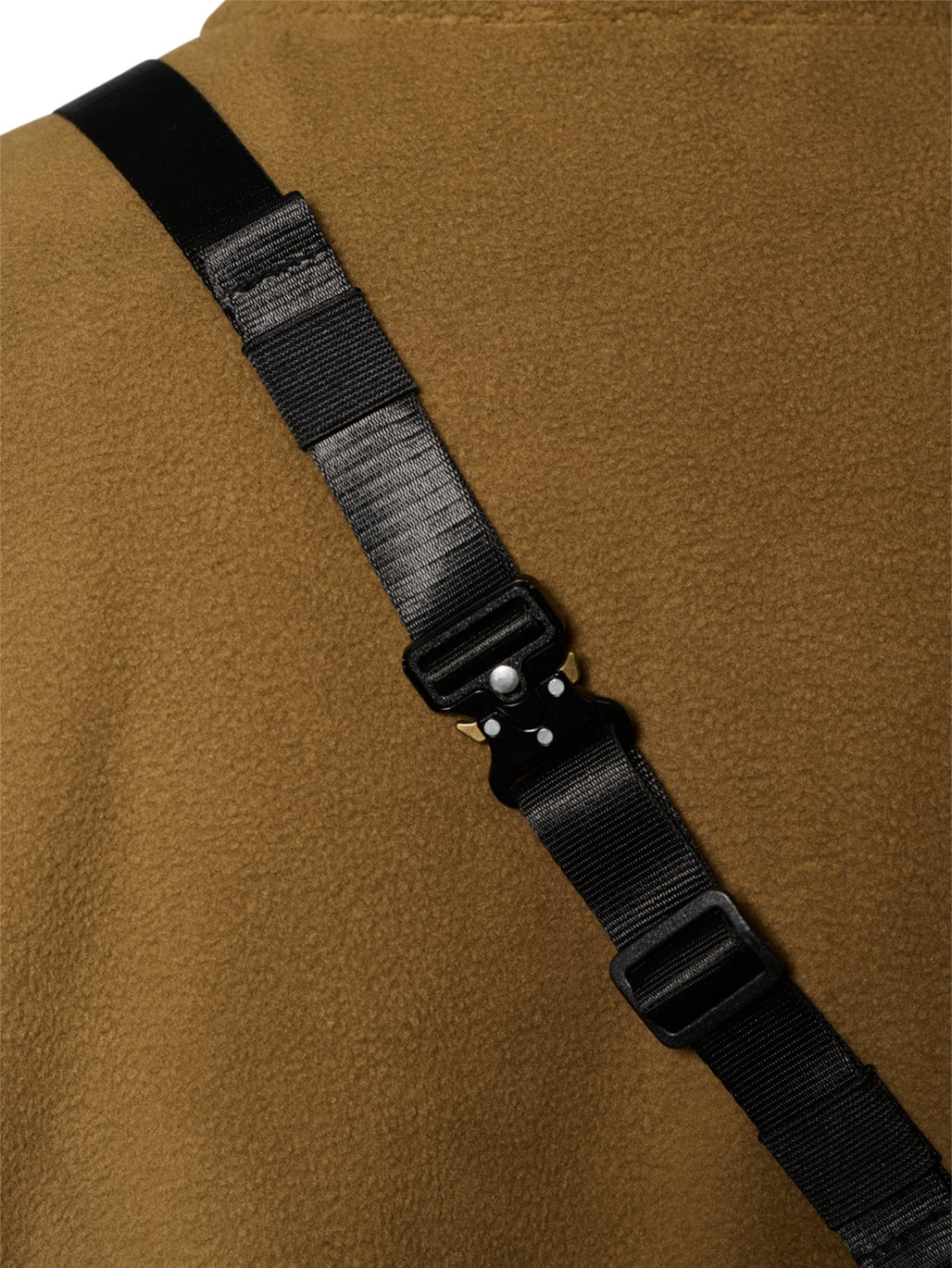 HALO CROSSBODY BAG, BLUE NIGHTS, model