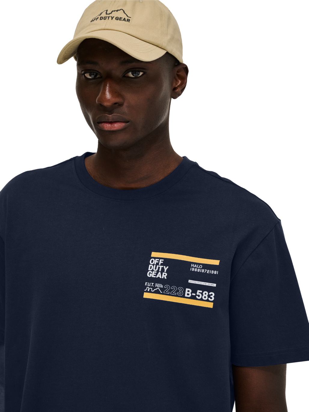 HALO GRAPHIC T-SHIRT 07, DEEP WELL, model