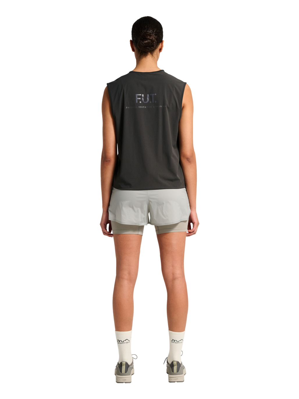 HALO DIVISION TANK TOP, RAVEN, model