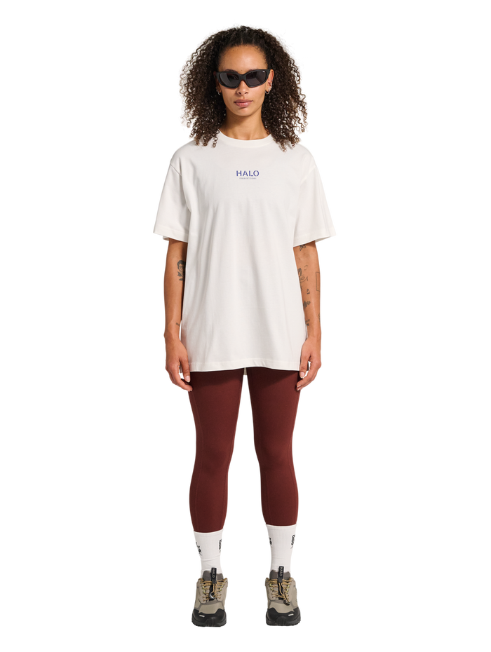 HALO GRAPHIC T-SHIRT, MARSHMALLOW, model