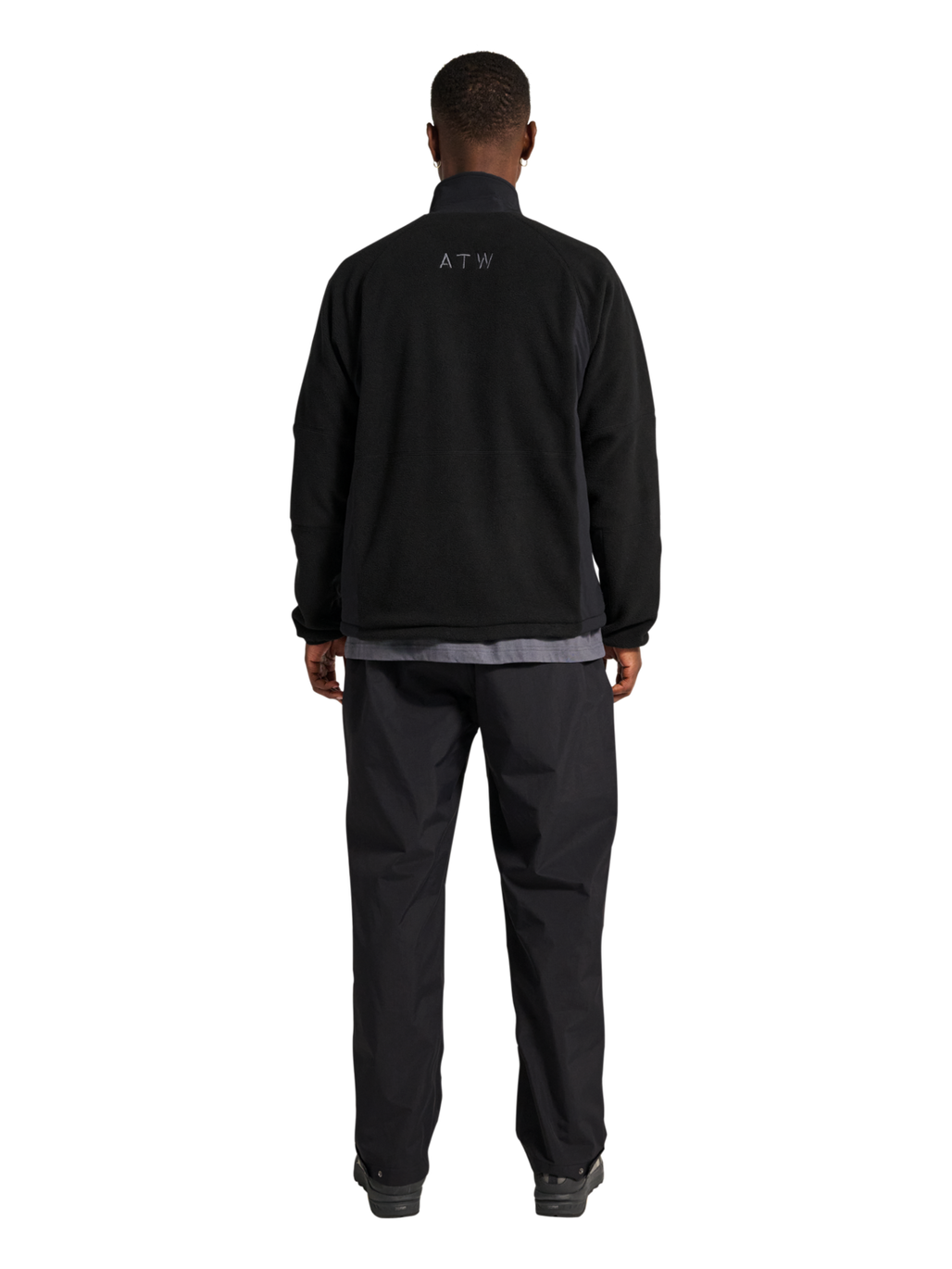 HALO WINDPROOF TEDDYFLEECE JACKET, BLACK, model