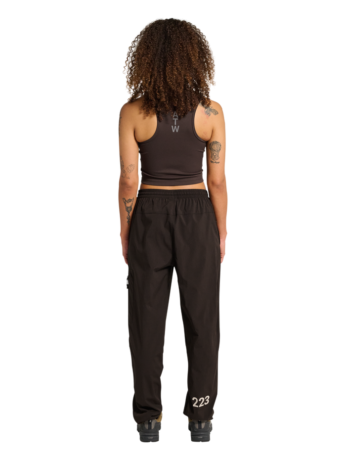 HALO STEEL RELAXED PANTS, CHOCOLATE TORTE, model