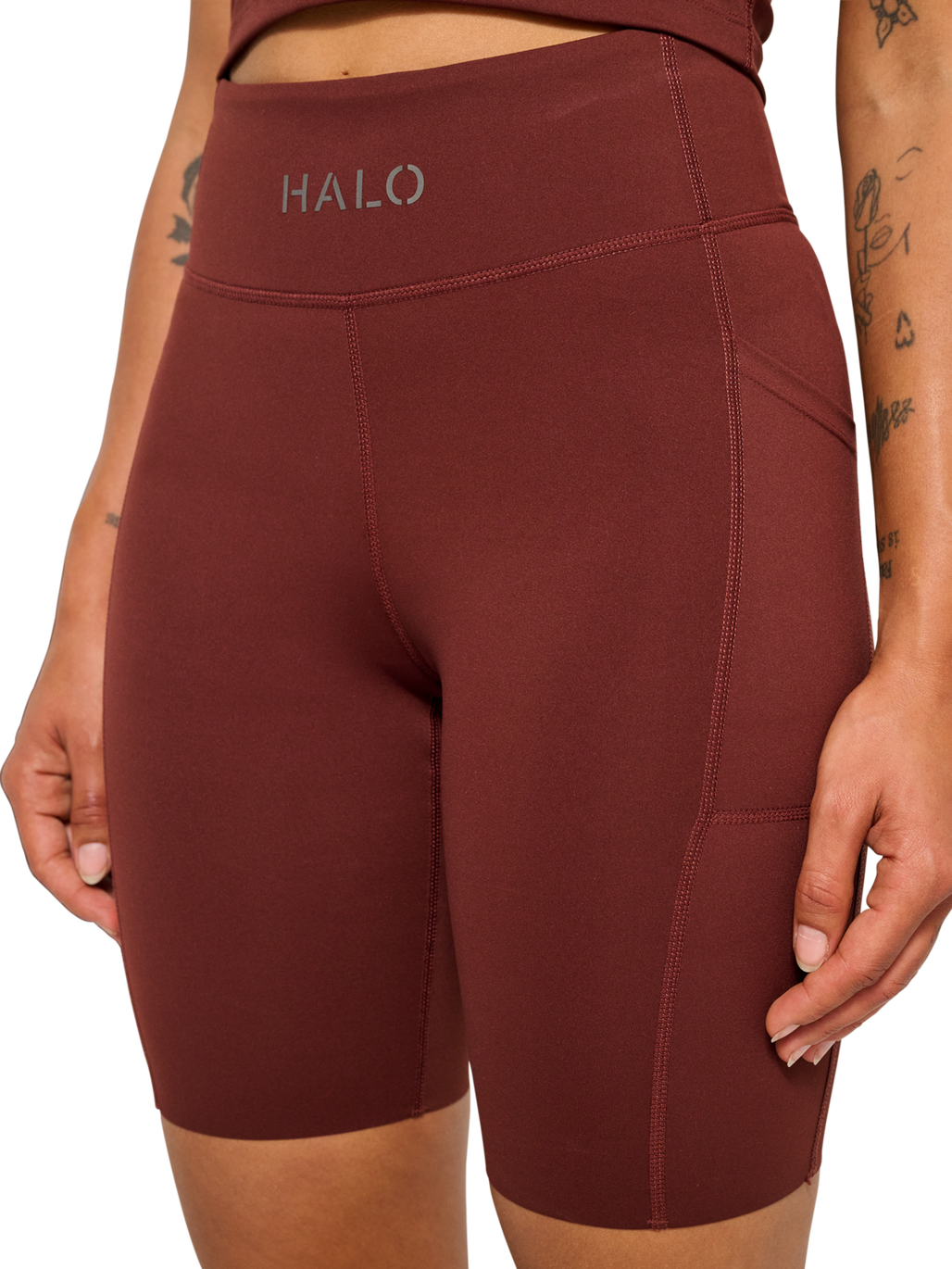 HALO WOMEN TRAINING SPRINTERS, BITTER CHOCOLATE, model