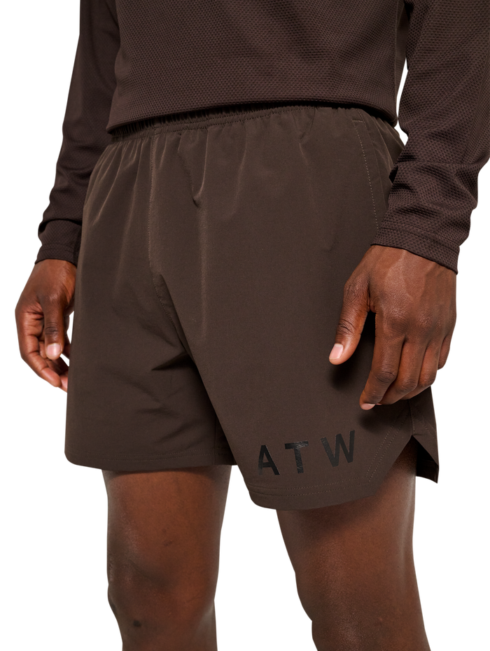 HALO SHORTS, CHOCOLATE TORTE, model