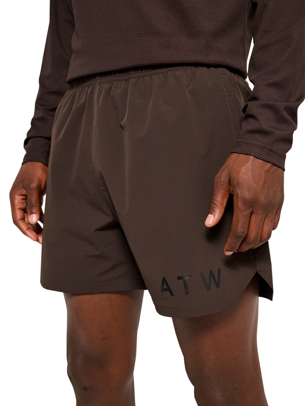 HALO SHORTS, CHOCOLATE TORTE, model