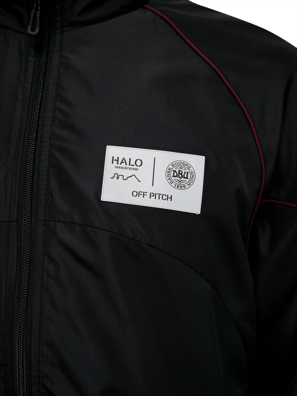 HALO DBU TRACKSUIT  JACKET, BLACK, model