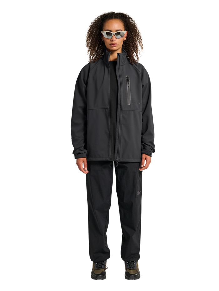 HALO ELITE SOFTSHELL JACKET, ASPHALT, model