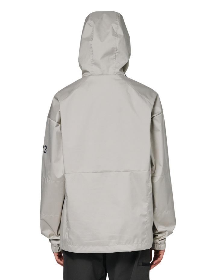 HALO DEFENSE ANORAK, SILVER LINING, model