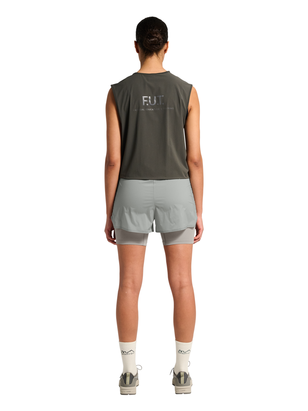 HALO 2 in 1 RUNNING SHORT, STORM GRAY, model
