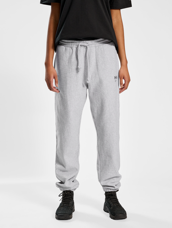 HALO REVERSE WEAVE SWEATPANTS, GREY MELANGE, model