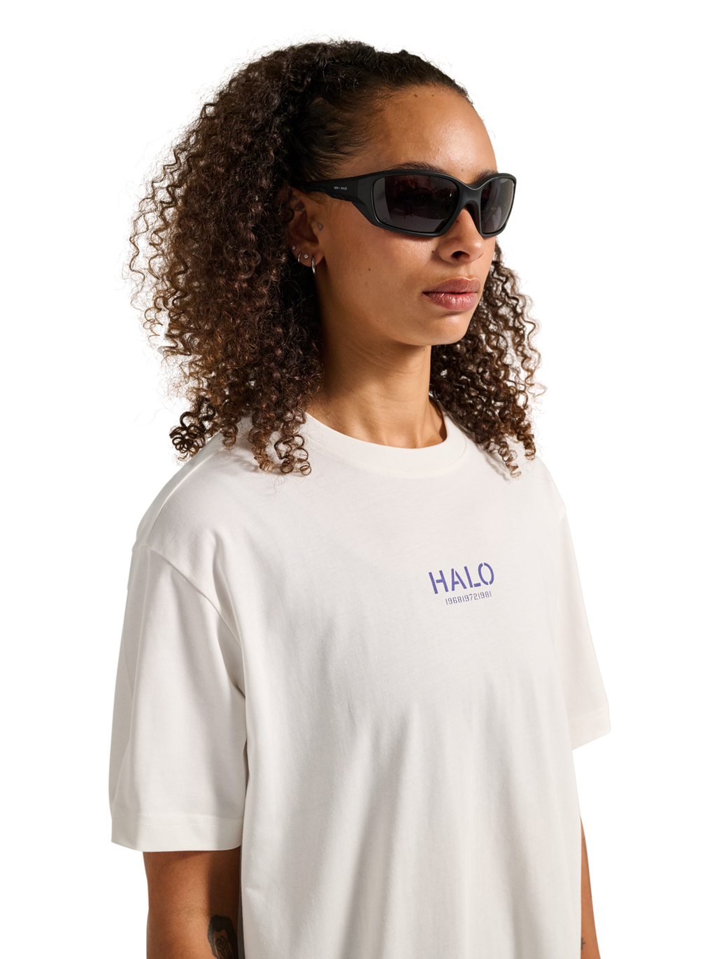 HALO GRAPHIC T-SHIRT, MARSHMALLOW, model