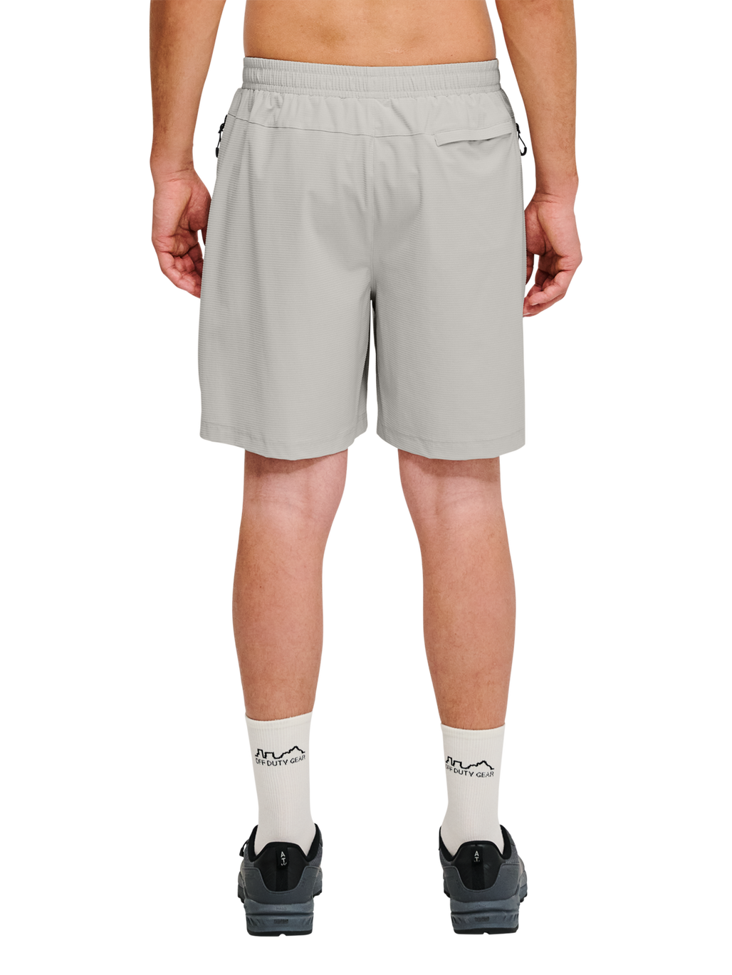 HALO APEX SHORTS, SILVER LINING, model