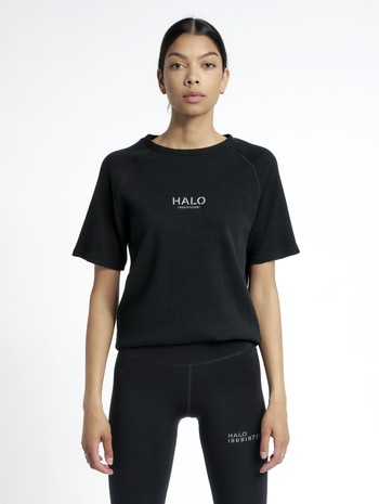 HALO WAFFLE TEE, BLACK, model