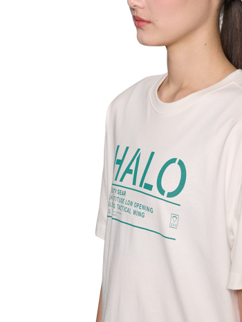 HALO LOGO GRAPHIC T-SHIRT, MARSHMALLOW, model