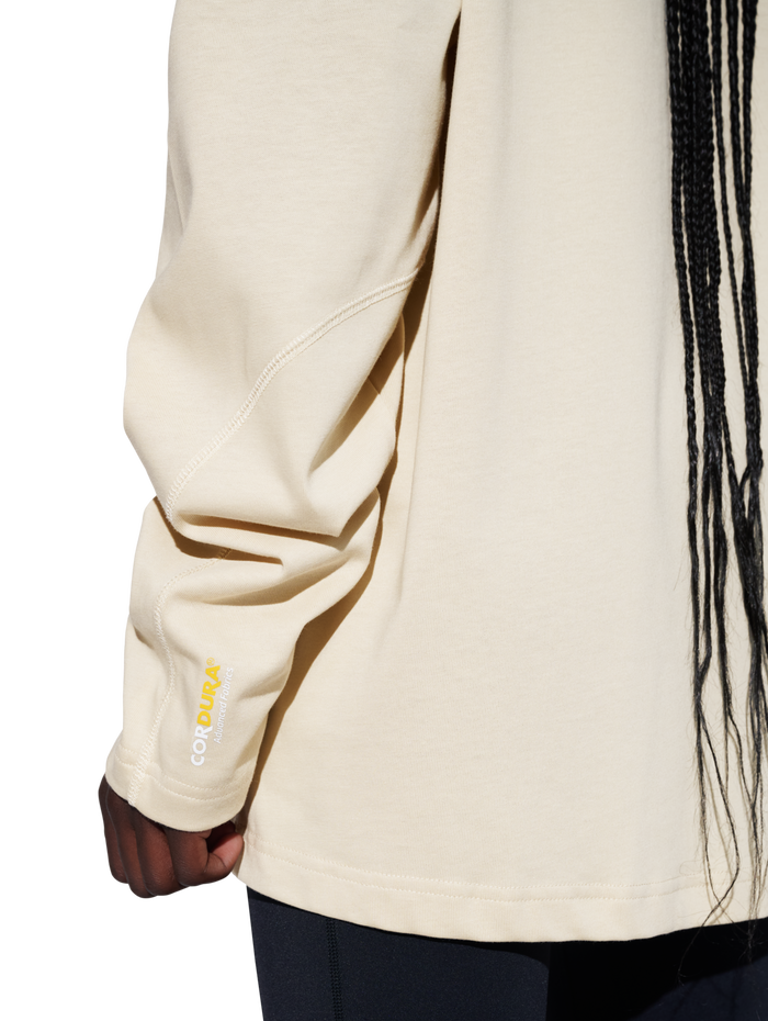 HALO CORDURA L/S T-SHIRT, OYSTER GRAY, model