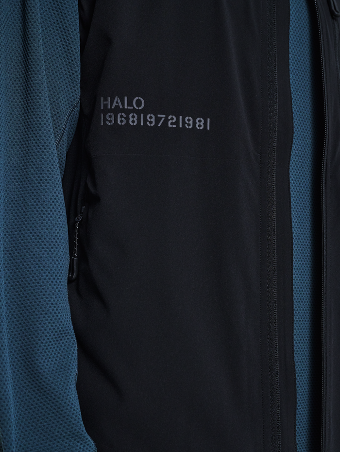 HALO SCOUT VEST, BLACK, model
