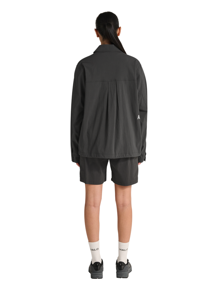 HALO NOVA SHIRT, RAVEN, model