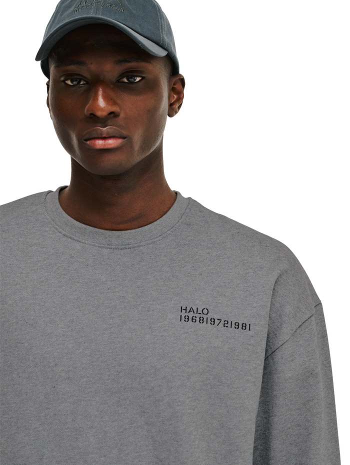 HALO ESSENTIAL CREW, GREY MELANGE, model